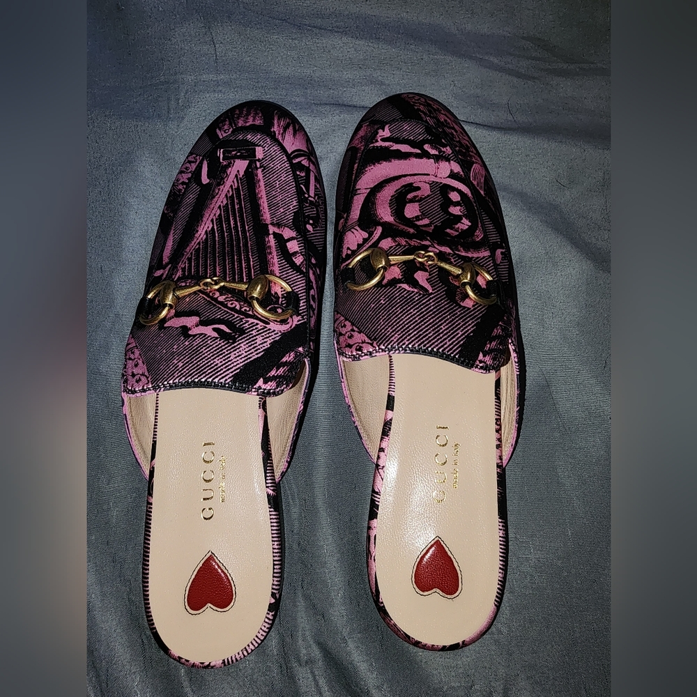 Gucci shoes